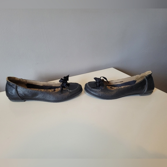 Fly London Flats, VGUC, Size 37 - Picture 4 of 8